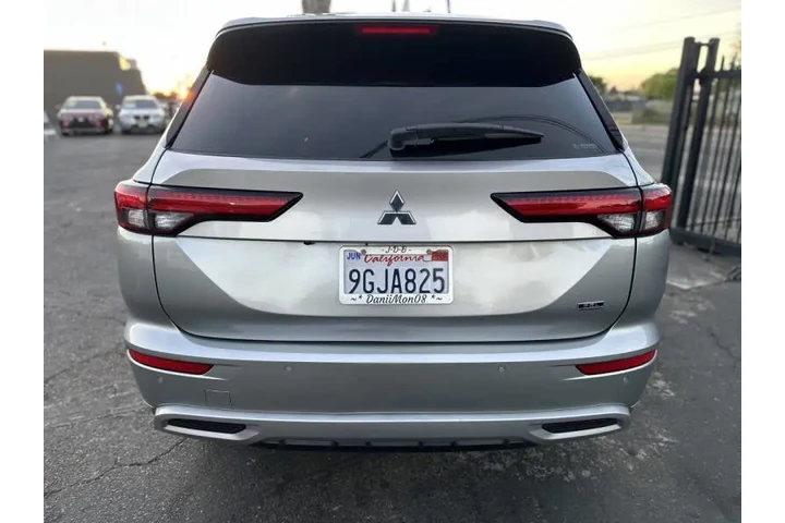 $20995 : 2022 Outlander SEL Special Ed image 5