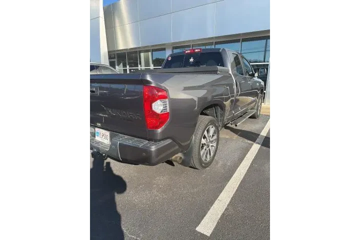 $29720 : Toyota Tundra 2018 4x4 Limit image 5