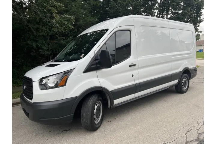 $19997 : 2018 Transit 250 image 8