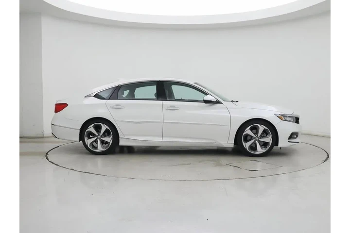 $26998 : Honda Accord 2018 Touring 4d image 7