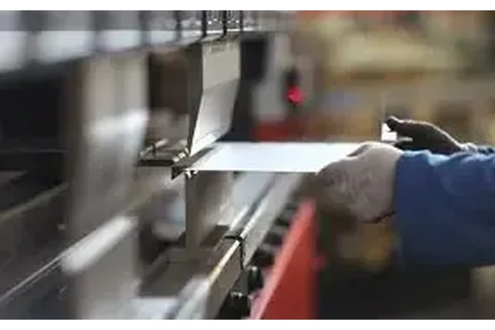 Warehouse workers needed! image 3