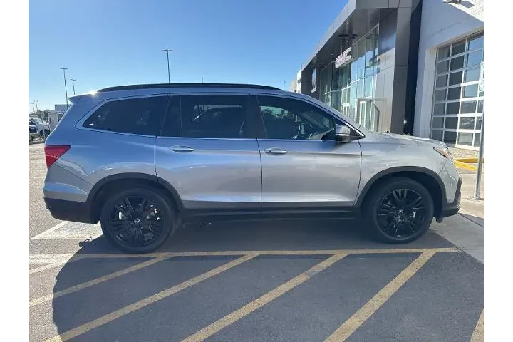 $28548 : Honda Pilot 2021 SE 4dr SUV image 4