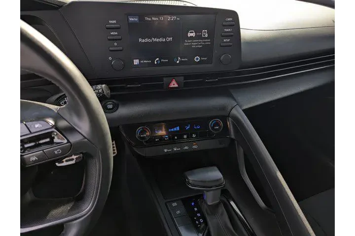 $23999 : Hyundai ELANTRA 2025 SEL Spo image 10