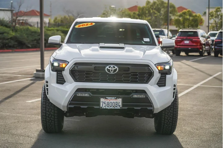 $36478 : Toyota Tacoma 2024 4x2 TRD S image 5