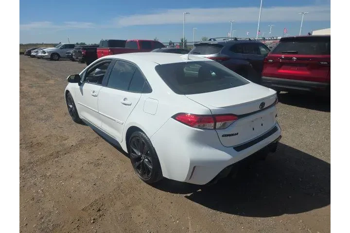 $29900 : Toyota Corolla 2026 SE 4dr S image 4