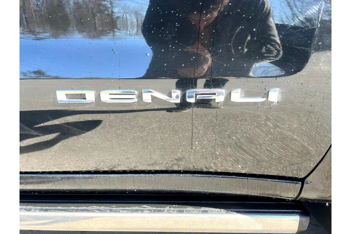 $39900 : GMC Sierra 1500 2019 4x4 Den image 4