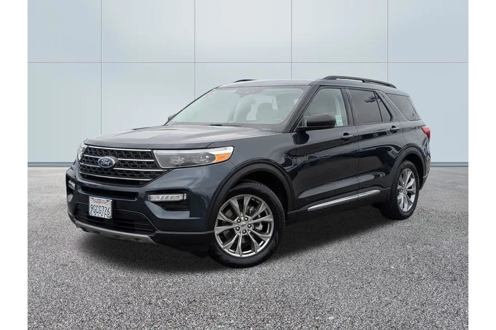 $31575 : Ford Explorer 2023 XLT 4dr S image 1