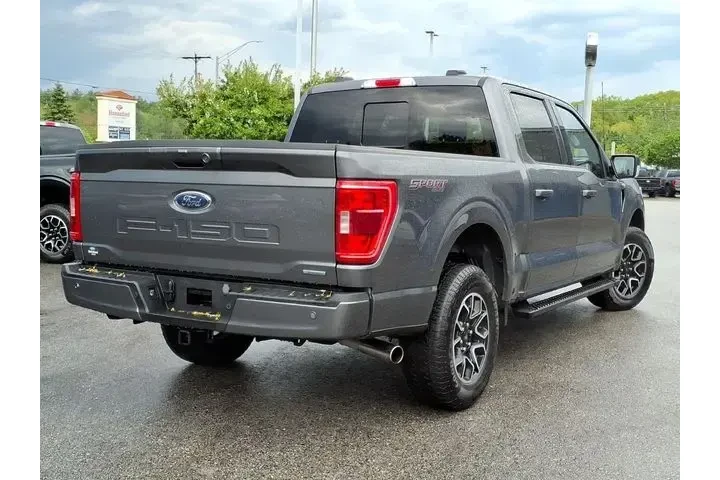 $39608 : Ford F-150 2023 4x4 XLT 4dr image 5