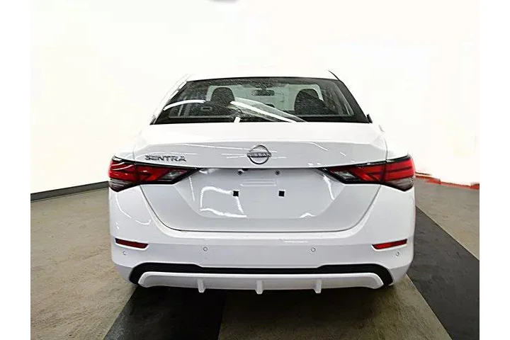 $19994 : Nissan Sentra 2025 SV 4dr Se image 6