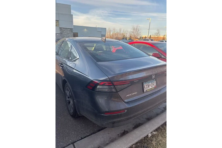 $24250 : Honda Accord 2023 EX 4dr Sed image 4