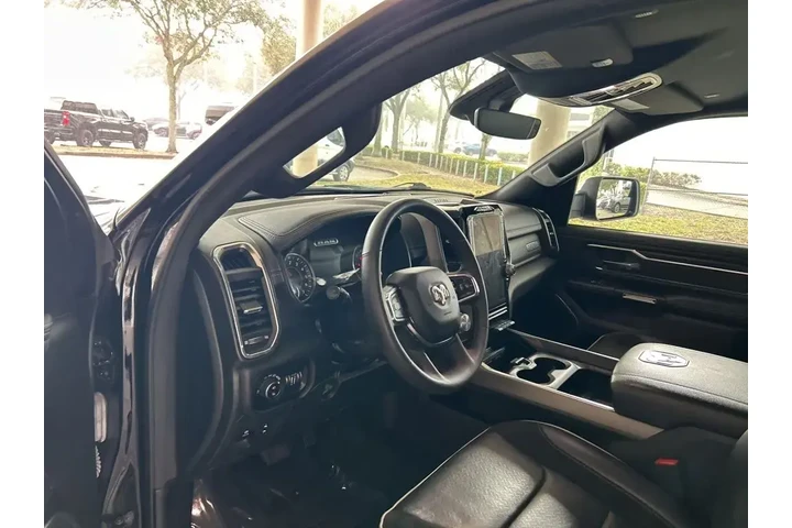 $34461 : Ram 1500 2025 4x4 Laramie 4d image 6