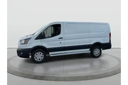 $26898 : Ford Transit 2023 250 3dr SW thumbnail