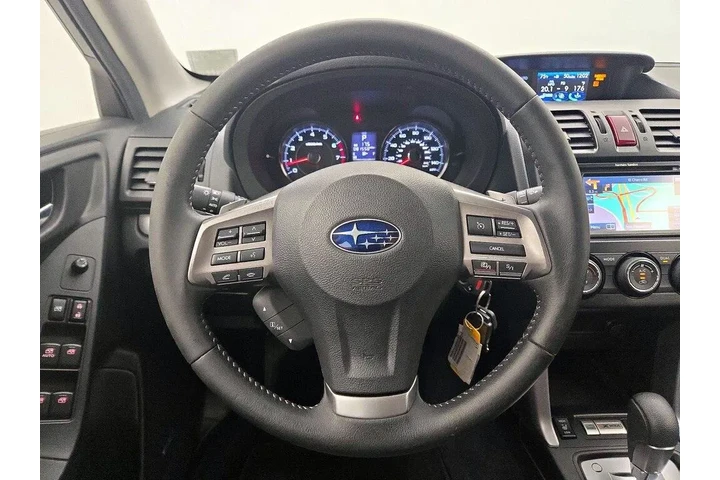 $16998 : Subaru Forester 2014 AWD 2.0 image 10