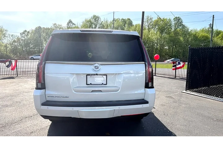 $23995 : 2015 Escalade image 3