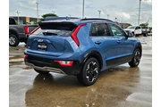 $23825 : Kia Niro EV 2024 Wind 4dr Cr thumbnail
