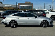 $31990 : Hyundai SONATA 2025 N Line 4 thumbnail