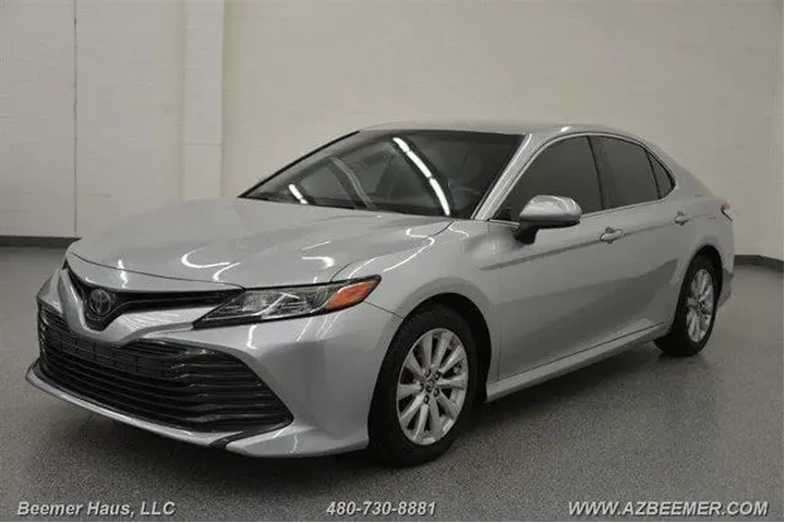 $14998 : Toyota Camry 2018 LE 4dr Sed image 3