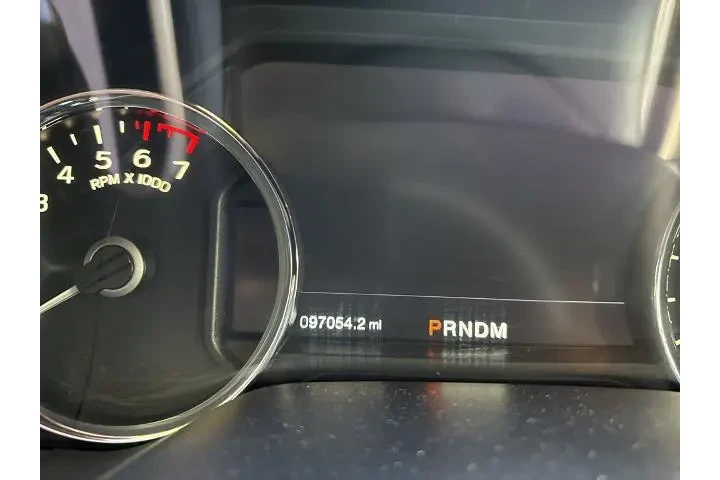 $26890 : Ford F-150 2019 4x4 Lariat 4 image 5