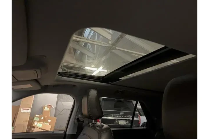 $34490 : Ford Explorer 2022 AWD XLT 4 image 10