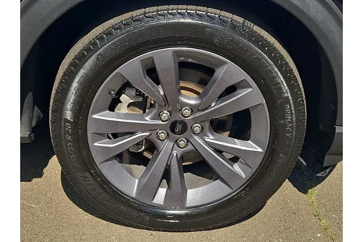 $33798 : Ford Explorer 2022 AWD XLT 4 image 8