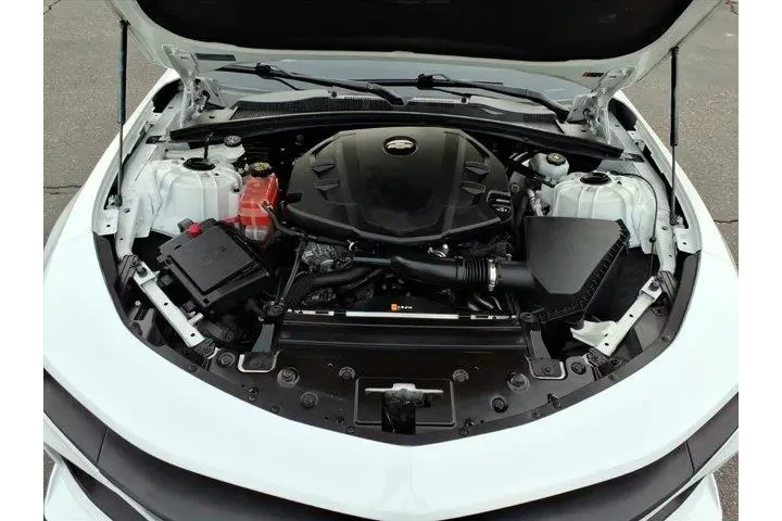 $27900 : Chevrolet Camaro 2023 LT 2dr image 9