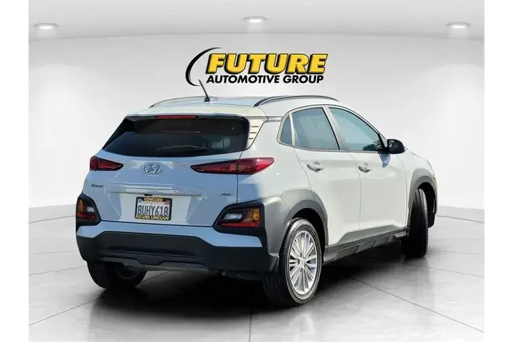 $13688 : Hyundai KONA 2021 AWD SEL 4d image 5