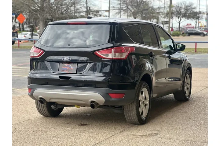 $13499 : 2016 Escape SE image 7