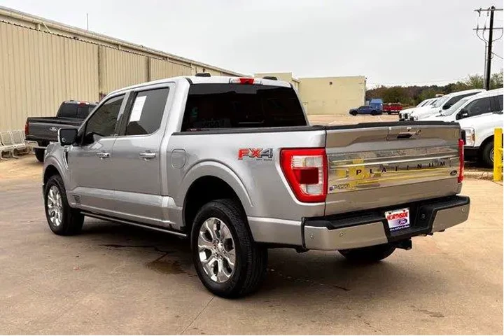 $39977 : Ford F-150 2021 4x4 Platinum image 6