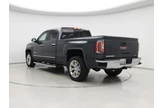 $32998 : GMC Sierra 1500 2018 4x4 SLT thumbnail