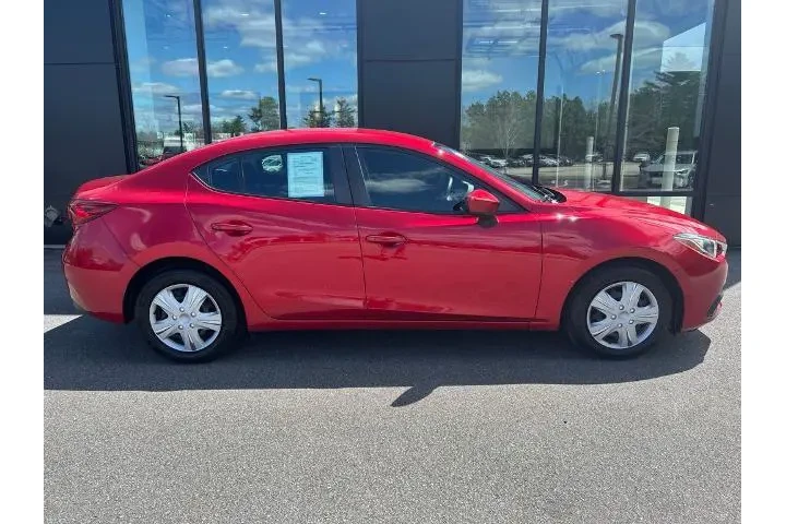 $13995 : Mazda Mazda3 2016 i Sport 4d image 2