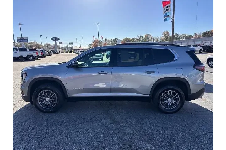 $35988 : GMC Acadia 2025 Elevation 4d image 6