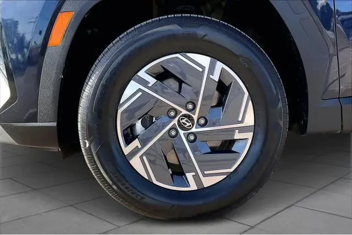 $26500 : Hyundai TUCSON Hybrid 2025 A image 9