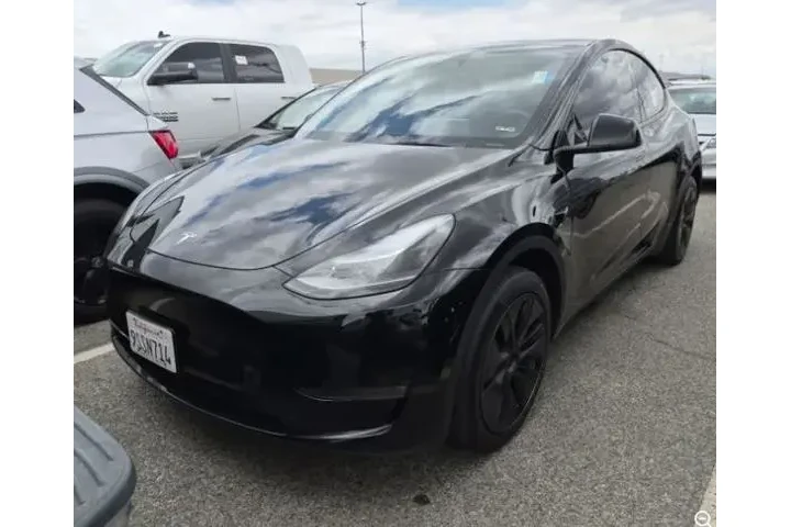 $33950 : Tesla Model Y 2025 Long Rang image 10