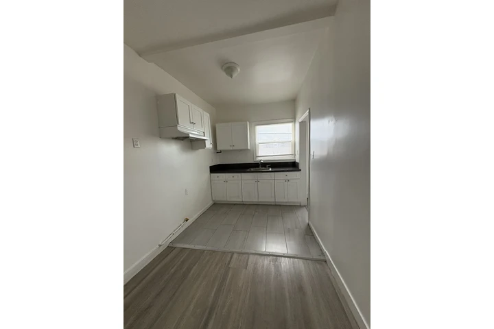 $2300 : Apartamento de 3 recámaras image 7