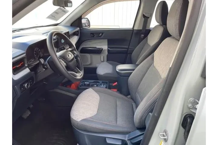 $27999 : Ford Maverick 2023 AWD XLT 4 image 9