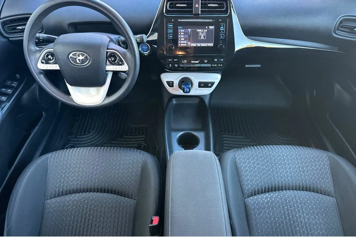 $20500 : Toyota Prius 2018 One 4dr Ha image 6