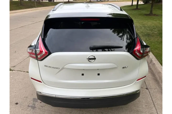 $8997 : 2015 Murano SV image 6