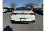 $20364 : Hyundai ELANTRA 2023 SEL 4dr thumbnail