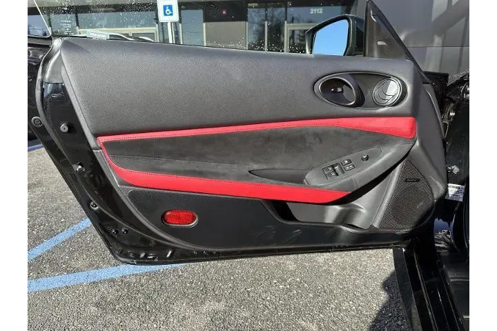$39899 : Nissan Z 2024 Performance 2d image 8