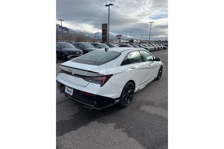 $25969 : Hyundai ELANTRA 2025 N Line image 5