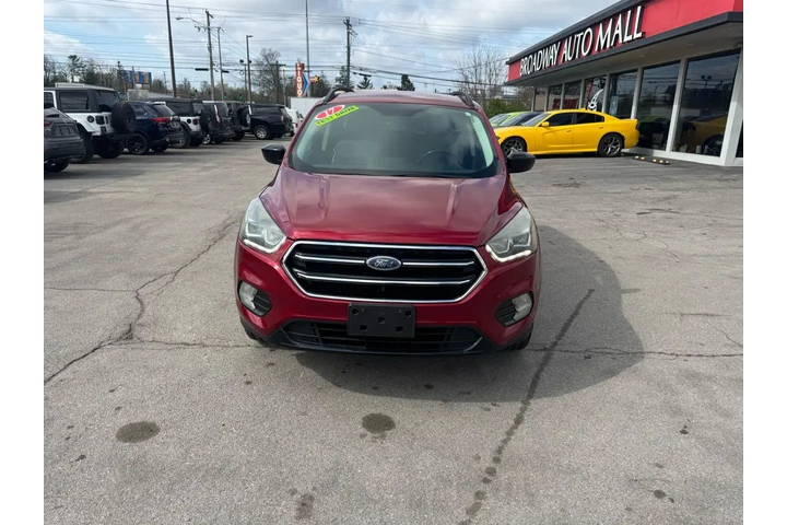 $5980 : 2017 Escape SE FWD image 7