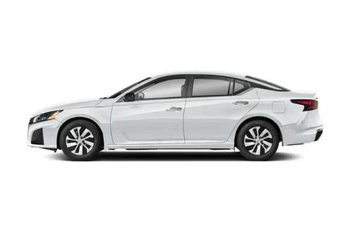 $20988 : Nissan Altima 2024 2.5 S 4dr image 2