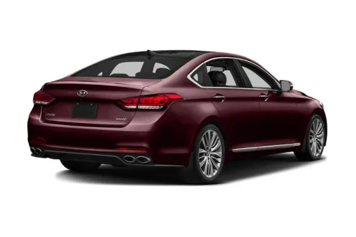 $12222 : Hyundai Genesis 2015 3.8L 4d image 3