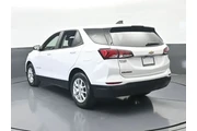 $17424 : Chevrolet Equinox 2023 LS 4d thumbnail