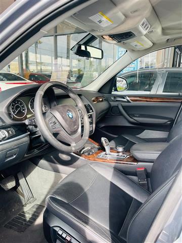 $12400 : BMW X3 DRIVE 28i SPORT image 3