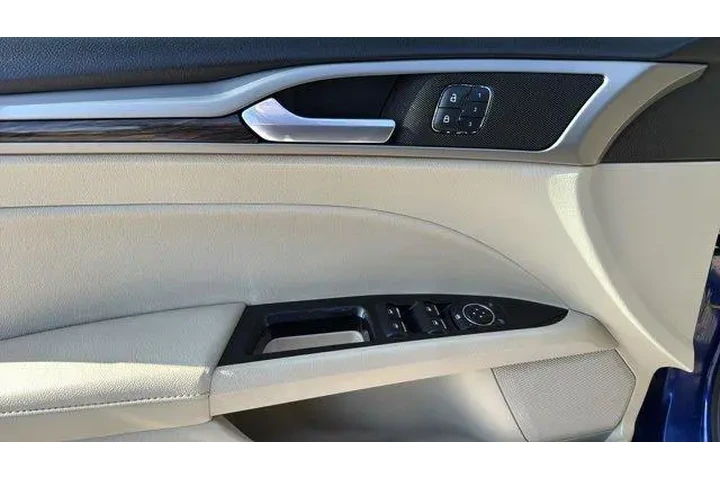 $7953 : Ford Fusion Hybrid 2013 SE 4 image 10