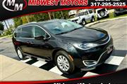 2018 Pacifica Touring L FWD en Indianapolis