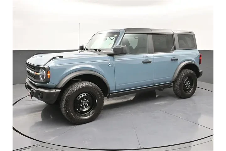 $37484 : Ford Bronco 2022 4x4 Base 4d image 1