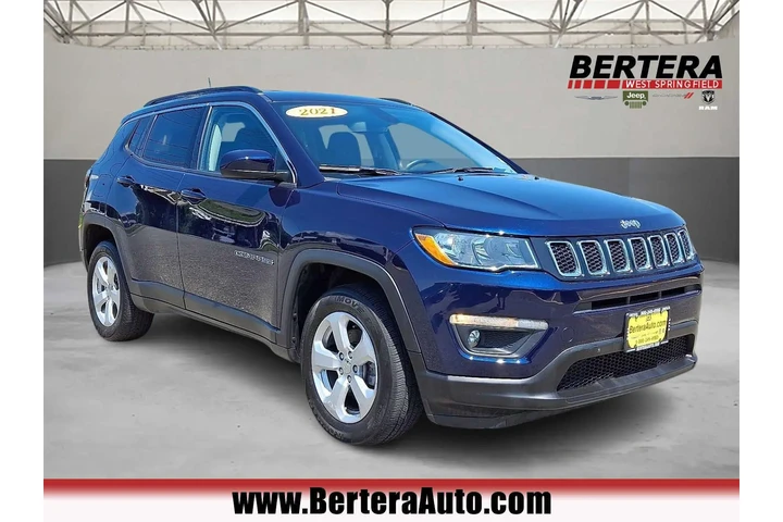 $18583 : Jeep Compass 2021 4x4 Latitu image 1