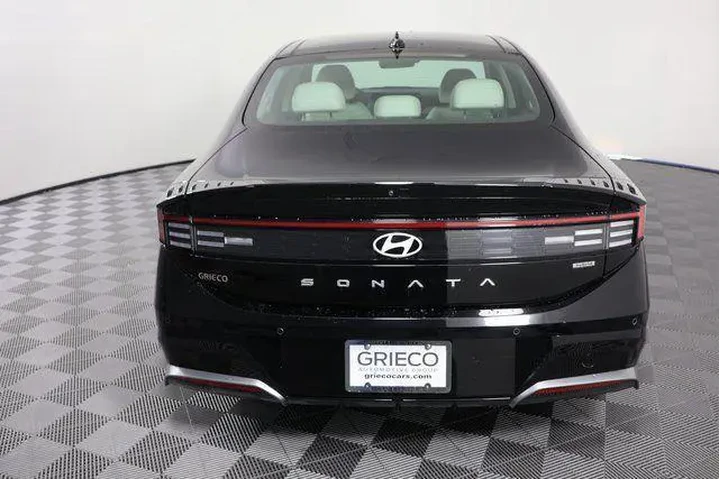 $29600 : Hyundai SONATA Hybrid 2024 L image 7